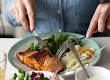 حذف یا کاهش وعده شام به نفع سلامتی است یا خیر؟