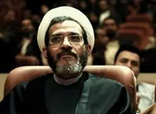 عضو فراکسیون امید خطاب به رئیسی: رطب خورده منع رطب کی کند؟/ نمازتان را هر شب تلویزیون پخش می‎کند