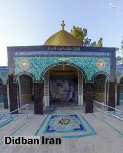 مادر شهیدحججی: مردم از مزار پسرم حاجت می‌گیرند
