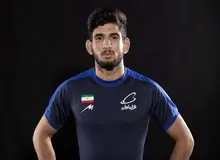 یک کشتی‌گیر دیگر در آستانه مهاجرت