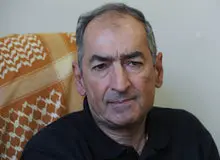 واکنش زیباکلام به برخورد با خریداران سکه: آیا زمانی که دولت اقدام به فروش سکه کرد اعلام نمود که هر نفر یک سکه بیشتر حق ندارد بخرد؟

