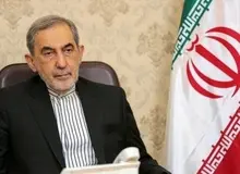 ولایتی: مکانیسم ماشه گویای ناتوانی غرب است/ ترامپ نسخه‌ای نو از هیتلر است