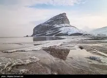 دریاچه ارومیه ۱۴۲۳ کیلومتر مربع کوچک شد/ کاهش ۶۱ سانتیمتری عمق آب