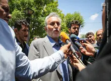 کیهان خطاب به محمدرضا خاتمی: اگر در انتخابات88 تقلب شده پس چرا برادر شما باز هم از مردم برای شرکت در انتخابات دعوت می کند؟