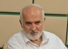 اموال بنیاد مستضعفان باعث بی‌اعتمادی مردم به نظام شده است / ایجاد شفافیت در دفتر رهبری را قطعا پیگیری می‌کنم/  ما اسلام را بدنام کرده و می‌کنیم/ ما شده‌ایم چوپان دروغگو و باید بپذیریم که اعتماد مردم به ما مسوولان کم شده است
