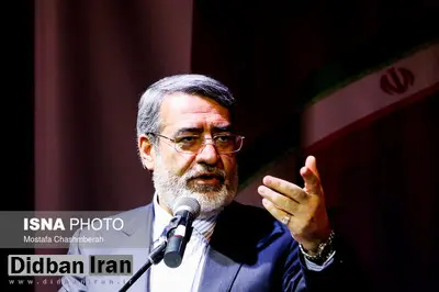 رحمانی فضلی: اگر رضایت مردم را جلب نکنیم به مشکل اساسی برخورد میکنیم