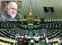 زنگنه از مجلس برای مخالفت با تغییر نحوه تعیین نرخ خوراک پتروشیمی‌ها تقدیر کرد