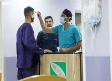 معاون وزیر بهداشت: مجروحان نترسند و برای درمان به مراکز درمانی مراجعه کنند / اگر به مرکز درمانی مراجعه کنید و نامتان را به صورت دیگری اعلام کنید، کسی شما را تفتیش نمی‌کند 