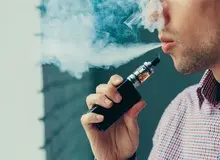 ۱۵ درصد ایرانی‌ها سیگار می‌کشند/ عرضه سیگار الکترونیک باید ممنوع باشد