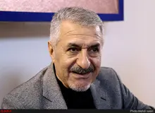 ۱۵۰ هزار میلیارد تومان جنس قاچاق با کولبری وارد کشور نمی‌شود/ اینجا ۱۰۰۰ میلیارد تومان برای فساد خیلی عادی شده است/ اختیارات قوه مجریه محدود است



