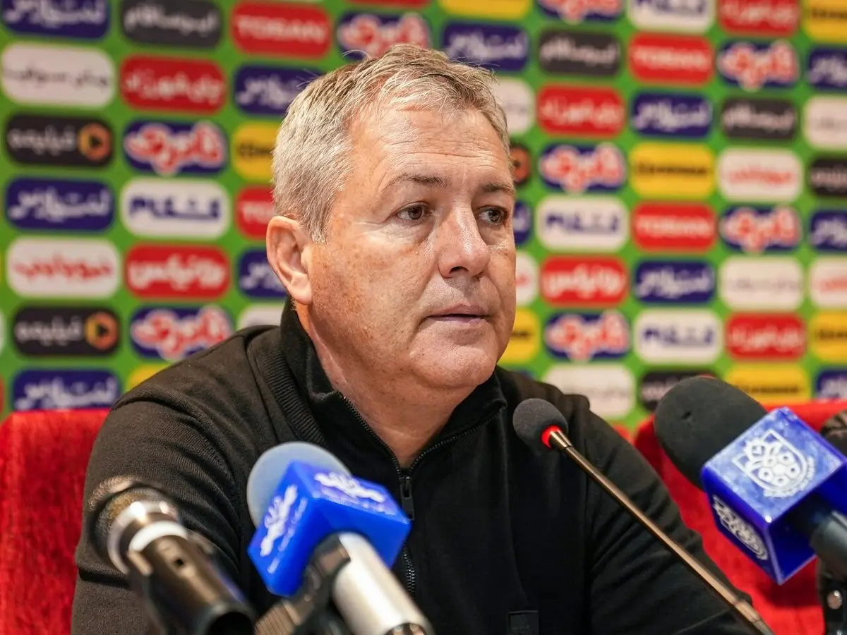 اسکوچیچ: تراکتور از جنگ برای قهرمانی دست برنمی‌دارد/ تیم من قوی‌تر از داور است