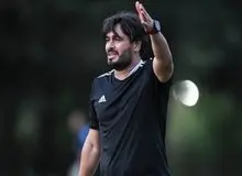 سرمربی پیکان: موش آزمایشگاهی شده‌ایم/ مظلوم‌کشی می‌کنند