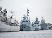 رزمایش نظامی هم‌زمان ناتو و روسیه در دریای بالتیک