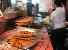 کشف گوشت گراز از یک کبابی در رشت