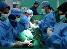 
بحران کمبود جراح قلب در کشور/  ۲۰ جراح قوی و ممتاز مهاجرت کرده اند/ تا پنج سال آینده جراح قلب نخواهیم داشت