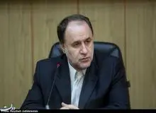 اعتراض حاجی‌بابایی به عدم اجرای قانون رایگان بودن هزینه آب، برق و گاز مدارس
