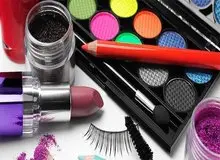 خطر نازایی در کمین مصرف کنندگان لوازم آرایشی تقلبی