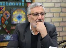 نماینده اصلاح طلب به منتقدان افزایش قیمت بنزین: وقتی یارانه پرداخت شد گفتید بگذارید لای قرآن و خرج نکنید، الان هم پای کار باشید