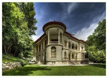 رفیق دوست: قرار بود اموال مصادره‌ای در خدمت محرومین باشد
