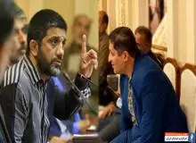 درگیری لفظی علیرضا دبیر با یک خبرنگار و اخراج او + فلیم