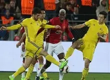 یک دقیقه سکوت یاران آزمون برای قربانیان مترو