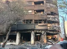 حریق در یک ساختمان ۵ طبقه تجاری اداری در خیابان خرم اصفهان+عکس