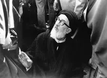 «پدر طالقانی» مردی در میانه میدان/ مروری بر زندگی آیت الله طالقانی به مناسبت یکصد و نهمین سالروز تولدش
