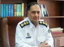 استفاده از هندزفری هنگام رانندگی تخلف است