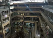 مجتمع خالی نور / پلاسکو نشینان هنوز در مجتمع نور ساکن نشده اند /متراژ پایین مغازه های مجتمع نوردلیل بی رغبتی پلاسکویی ها+تصاویر 
