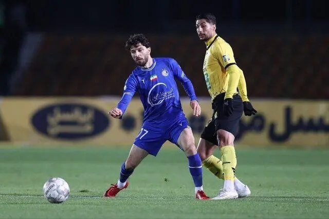 پوستر باشگاه سپاهان برای بازی با استقلال با کنایه به پرسپولیس+عکس