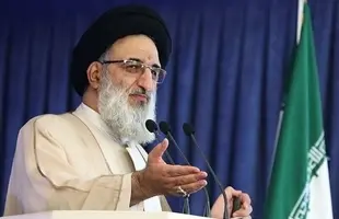 امام جمعه کرج:  موشک جدید سپاه قابلیت حمل چند کلاهک دارد/ این آمریکاست که به مذاکره نیاز دارد