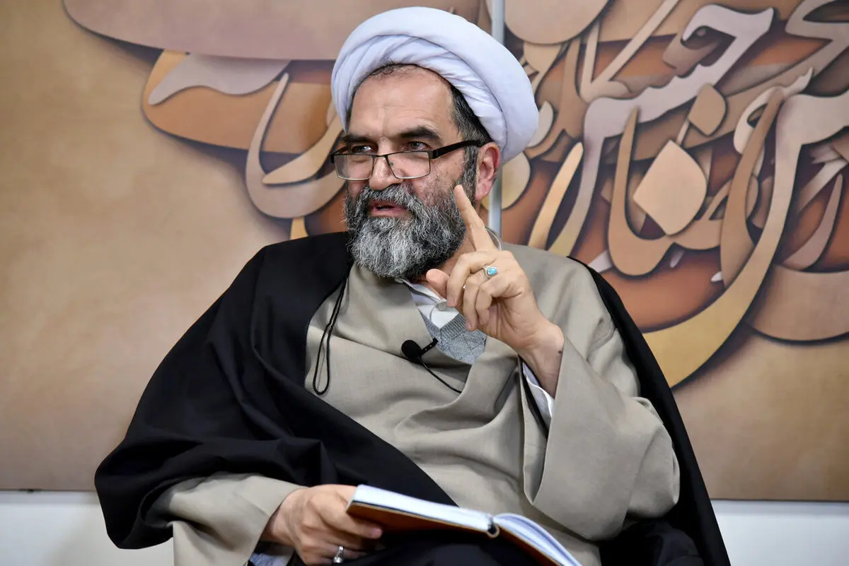 سروش محلاتی: مردم برخورد ظالمانه با شهروندان را مغایر حکومت علوی می‌دانند/ مردم دینی می‌خواهند که جلوی استبداد بایستد؛ روحانیت چنین الگویی بدهد