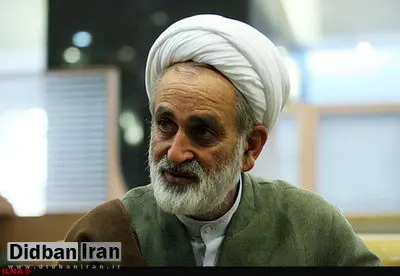 نماینده نزدیک به پایداریها: در یک شبکه ماهوارهای یک خانم با بدن لخت قرآن در دست میگیرد/ چرا هنگامی که توریست وارد کشور میشود با رفتارهای غیرقانونی آنان برخورد نمیشوند