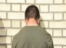 دادگستری: یکی از متهمان اصلی تولید مشروبات الکیِ مسموم در البرز بازداشت شد / در محل کارخانه، ۶۴۰۰ لیتر الکل آماده توزیع ضبط شد