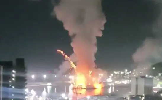 ترامپ دستور حمله را صادر کرد/ مادورو: به ما حمله شد؛ همه مردم مسلح شوند