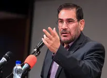 انتقاد شمخانی از استفاده نامشروع آمریکا از بمب‌های بزرگ و غیرمتعارف در افغانستان