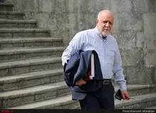 زنگنه: برای دشمنان اتاق تاریک داریم/ مانند سربازان گمنام امام زمان(عج) در دور زدن تحریم‌های نفتی عمل می‌کنیم