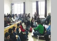 شفیعی‌کدکنی به دلیل نداشتن «کارت» اجازه ورود به دانشگاه را نیافت