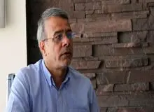 فعال سیاسی اصلاح‌طلب: نظام متعلق به مردم است و نه مردم متعلق به نظام