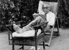 مخالفت ۱۰۰ ساله با یک قرارداد
