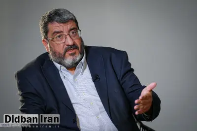 حمله روزنامه اصولگرا به فواد ایزدی/ او هیچ درکی از میدان ندارد و با تحقیر قوای نظامی ایران در زمین اسرائیل بازی می کند

