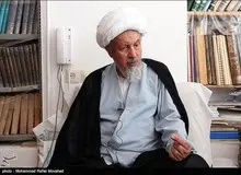 آیت‌الله مؤمن در بیمارستان‌ بستری شد
