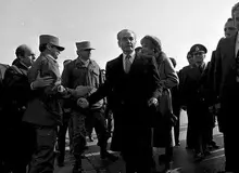 ارگان مطبوعاتی نزدیک به سپاه: اگر حکومت پهلوی باقی می‌ماند، مردم ایران بدبخت می شدند/پهلوی به دنبال ترویج بی عفتی در جامعه بود