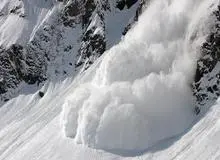 خطر سقوط بهمن در جاده‌های شمال با افزایش دما/بارش مجدد برف در آذربایجان غربی، کردستان و کرمانشاه از فردا