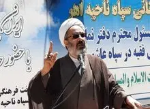 نمایندگی ولی‌فقیه در سپاه عاشورا: عدم شرکت در انتخابات به معنی بازی در زمین دشمن است