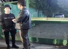 حضور امین حیایی در ویلای محل قتل داریوش مهرجویی+عکس