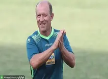 ماجرای جالب کالدرون و رستوران دار پرسپولیسی: بیا مترجم من شو!
