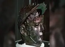 گنجینه‌ای که پسر جوان در مزرعه پشت خانه کشف کرد